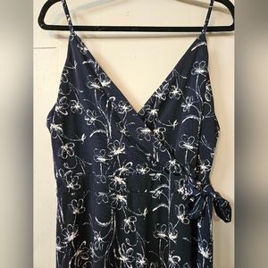 Navy Blue Floral Spaghetti Strap Midi Dress